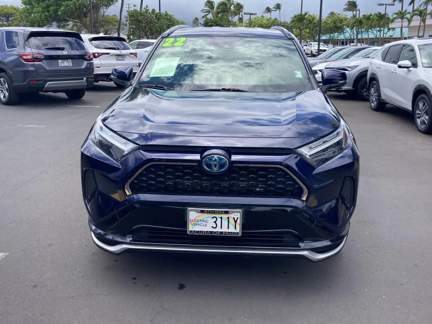2022 Toyota RAV4 SE at Acura of Maui, photo 2