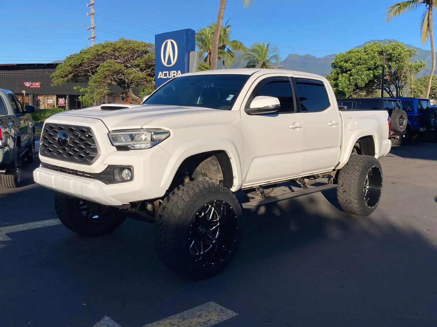 White 2022 Toyota Tacoma TRD Sport for sale in Kahului, HI