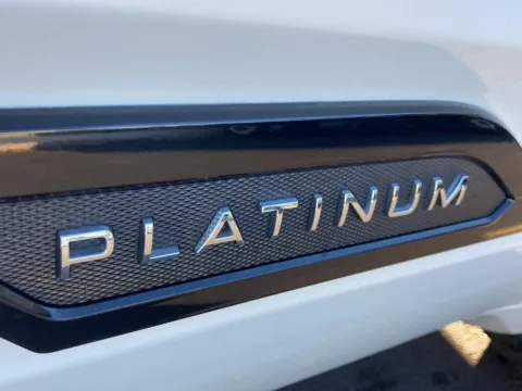 More photos of 2022 Toyota Tundra Platinum Hybrid at Acura of Maui, HI