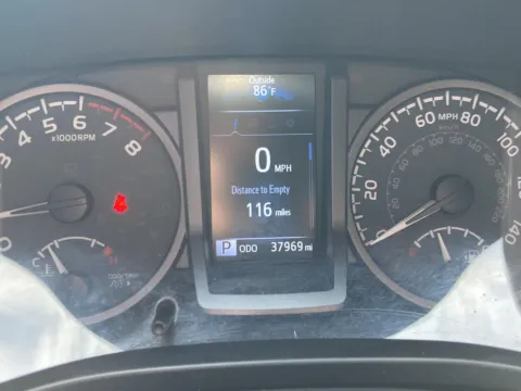 More photos of 2022 Toyota Tacoma TRD Sport at Acura of Maui, HI