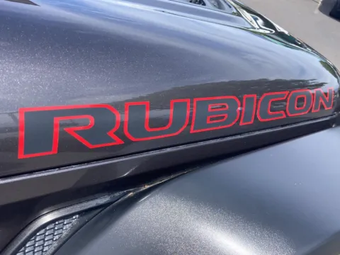 More photos of 2020 Jeep Wrangler Rubicon at Acura of Maui, HI
