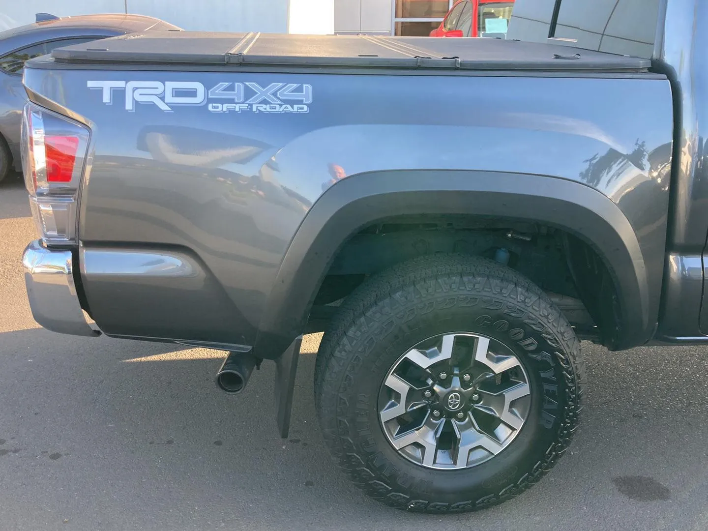 2023 Toyota Tacoma TRD Off Road at Acura of Maui, photo 4