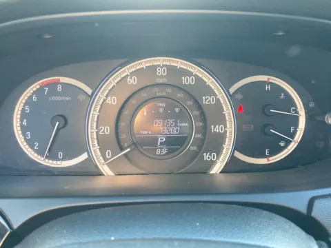 More photos of 2016 Honda Accord Sedan LX at Acura of Maui, HI