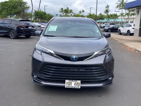 Photos of 2025 Toyota Sienna XLE for sale in Kahului, HI at Acura of Maui