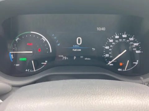 More photos of 2026 Toyota Sienna LE at Acura of Maui, HI