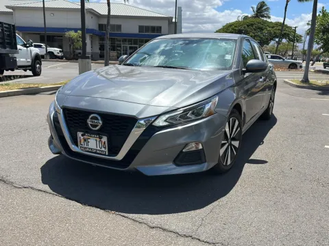Gray 2022 Nissan Altima 2.5 SV for sale in Kahului, HI
