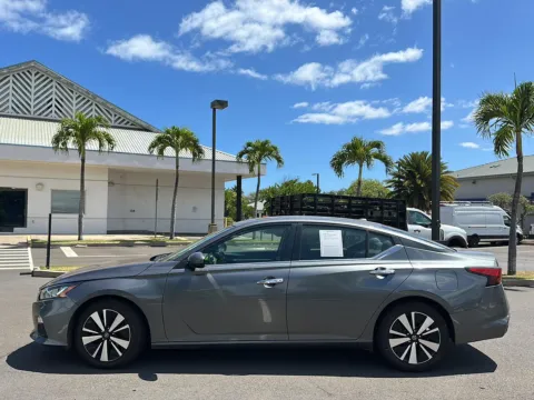 More photos of 2022 Nissan Altima 2.5 SV at Acura of Maui, HI