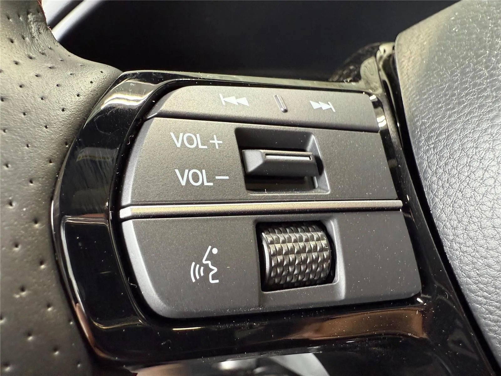 2025 Acura ADX A-Spec Package - Photo 20