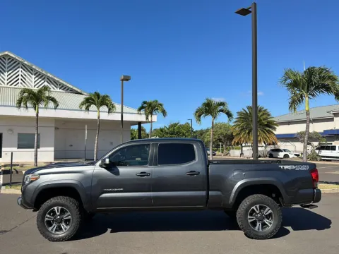 More photos of 2016 Toyota Tacoma TRD Sport at Acura of Maui, HI