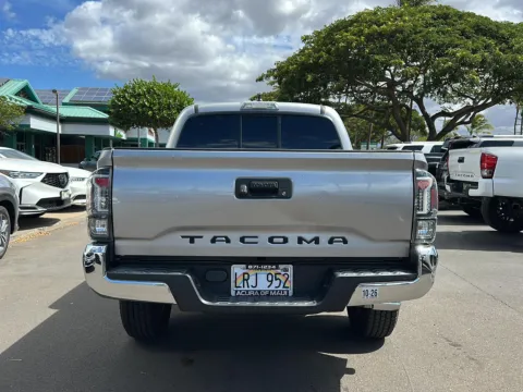More photos of 2021 Toyota Tacoma SR5 at Acura of Maui, HI