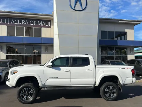 Photos of 2016 Toyota Tacoma TRD Off-Road for sale in Kahului, HI at Acura of Maui