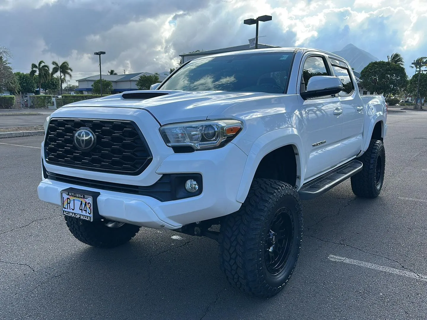 Red 2016 Toyota Tacoma TRD Off-Road for sale in Kahului, HI