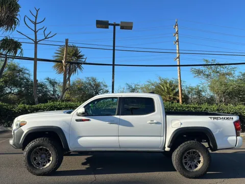 Another view of 2016 Toyota Tacoma TRD Off-Road for sale in Kahului, HI at Acura of Maui