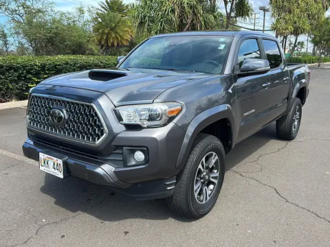 White 2019 Toyota Tacoma TRD Sport for sale in Kahului, HI