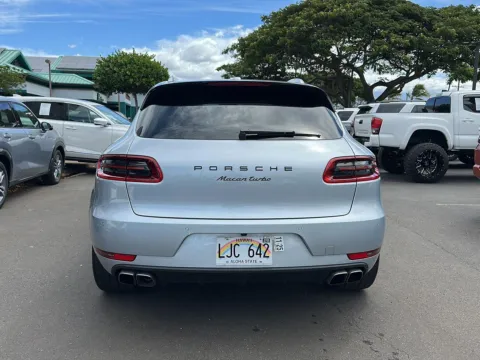 More photos of 2018 Porsche Macan Turbo at Acura of Maui, HI