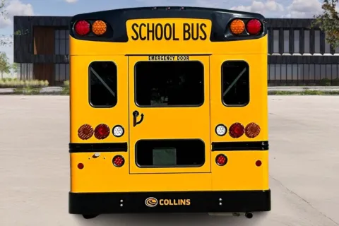 More photos of 2025 Chevrolet G4500 at Master's Transportation - Bentonville, AR