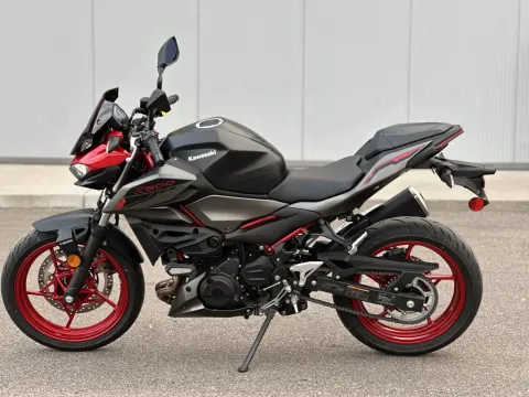 More photos of 2024 Kawasaki Z500 SE ABS at Strictly Powersports, CO