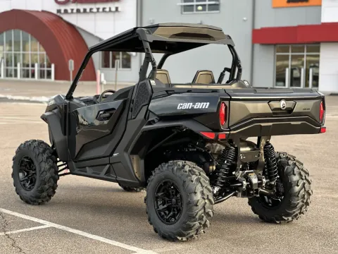 More photos of 2026 Can-Am Commander XT 700 at Strictly Powersports, CO