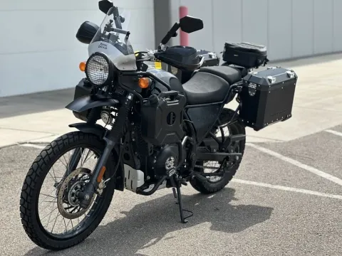 Another view of 2022 Royal Enfield Himalayan Granite Black for sale in Pueblo West, CO at Strictly Powersports