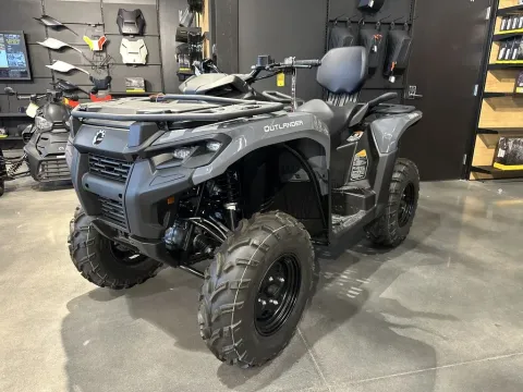 Another view of 2025 Can-Am Outlander MAX DPS 700 for sale in Pueblo West, CO at Strictly Powersports