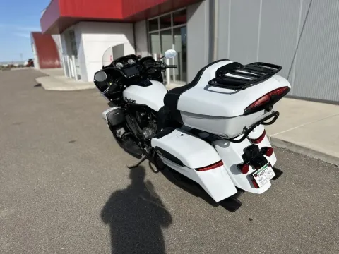 More photos of 2025 Indian Motorcycle Pursuit® Dark Horse® 112 w/PowerBand Audio Ghost White Metallic Crystal wit Ghost White Metallic Crystal with Black Vivid at Strictly Powersports, CO
