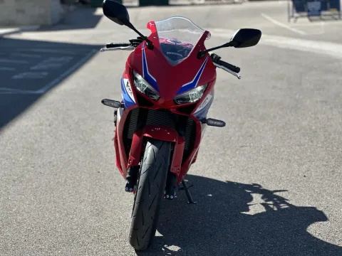 Photos of 2025 Honda CBR650R E-Clutch for sale in Pueblo West, CO at Strictly Powersports