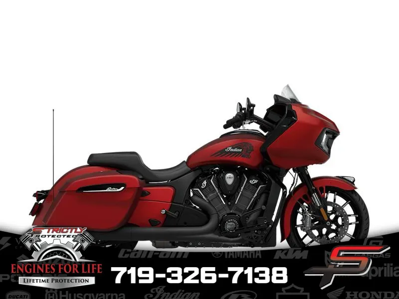 2024 Indian Motorcycle Challenger® Dark Horse® w/PowerBand Audio Pkg Sunset Red Smoke for sale in Pueblo West, CO