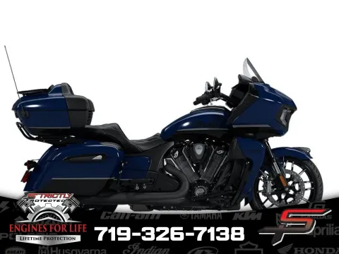 Black 2025 Indian Motorcycle Pursuit® Dark Horse® w/PowerBand Audio Springfield Blue Vivid Crystal / Bla Springfield Blue Vivid Crystal / Black Vivid for sale in Pueblo West, CO