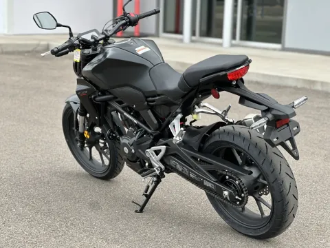 More photos of 2025 Honda CB300R ABS at Strictly Powersports, CO