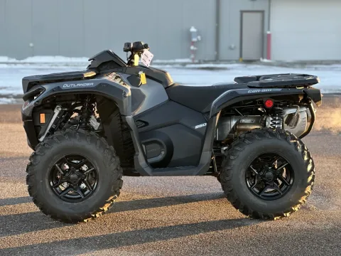 More photos of 2025 Can-Am Outlander DPS 850 at Strictly Powersports, CO