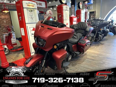 2025 Indian Motorcycle Roadmaster® PowerPlus Dark Horse® 112 w/PowerBand Sunset Red Smoke for sale in Pueblo West, CO