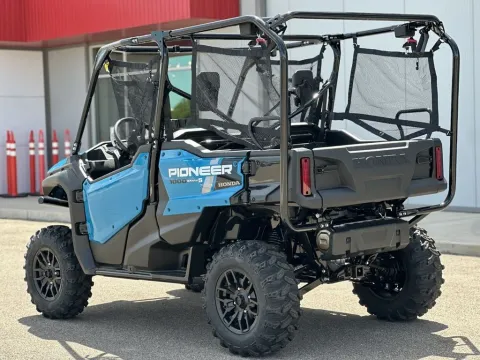 More photos of 2025 Honda Pioneer 1000-5 Deluxe at Strictly Powersports, CO