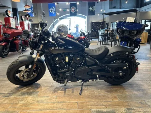 More photos of 2025 Indian Motorcycle Scout® Sixty Bobber Black Metallic at Strictly Powersports, CO
