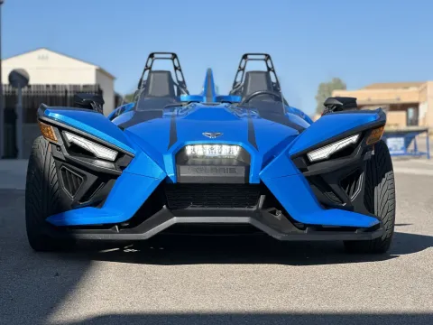 Photos of 2020 Polaris Slingshot SL for sale in Pueblo West, CO at Strictly Powersports
