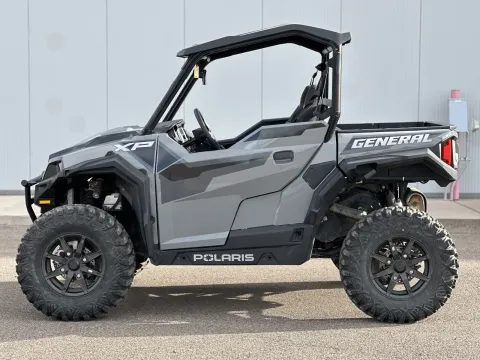 More photos of 2023 Polaris GENERAL XP 1000 Premium at Strictly Powersports, CO