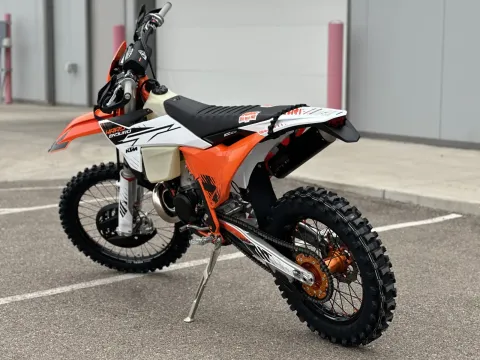 More photos of 2026 KTM 300 XC-W Hardenduro at Strictly Powersports, CO