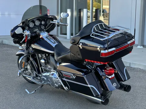 More photos of 2012 Harley-Davidson Electra Glide CVO Ultra Classic at Strictly Powersports, CO