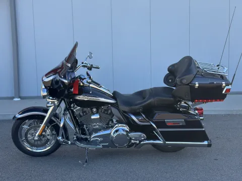 More photos of 2012 Harley-Davidson Electra Glide CVO Ultra Classic at Strictly Powersports, CO