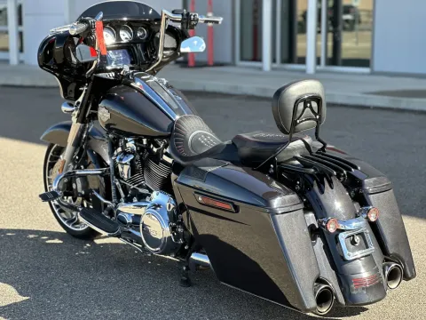 More photos of 2021 Harley-Davidson Touring Street Glide Special at Strictly Powersports, CO