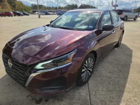 Red 2025 Nissan Altima SV for sale in Leesville, LA