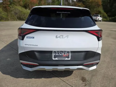 More photos of 2023 Kia Sportage EX at Hixson Ford Leesville, LA