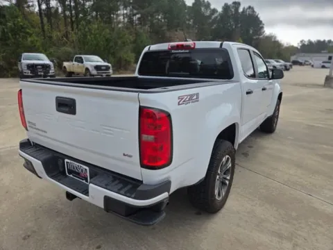 More photos of 2022 Chevrolet Colorado 4WD Z71 at Hixson Ford Leesville, LA