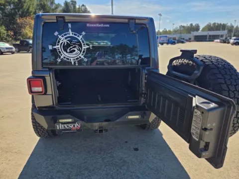 More photos of 2021 Jeep Wrangler Unlimited Sport S at Hixson Ford Leesville, LA