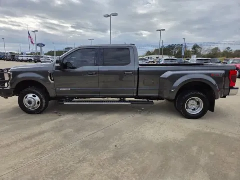 Photos of 2020 Ford Super Duty F-350 DRW LARIAT for sale in Leesville, LA at Hixson Ford Leesville