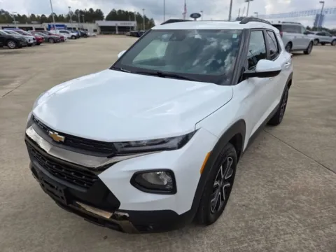 White 2023 Chevrolet Trailblazer ACTIV for sale in Leesville, LA