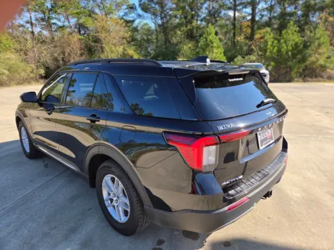 Another view of 2025 Ford Explorer Active for sale in Leesville, LA at Hixson Ford Leesville