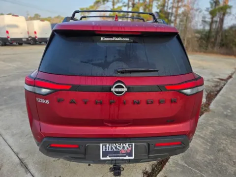 More photos of 2022 Nissan Pathfinder SV at Hixson Ford Leesville, LA