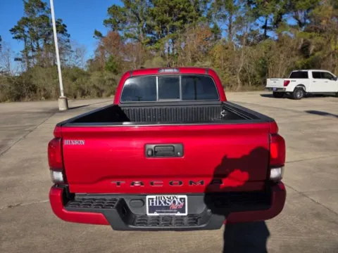 More photos of 2021 Toyota Tacoma SR5 at Hixson Ford Leesville, LA
