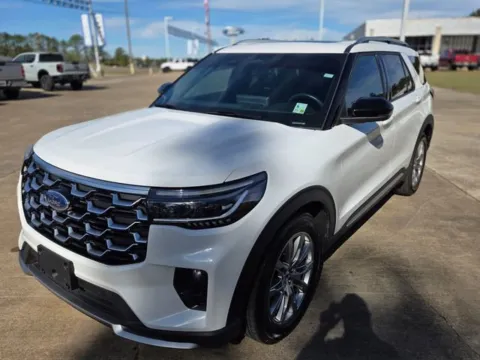 White 2025 Ford Explorer Platinum for sale in Leesville, LA