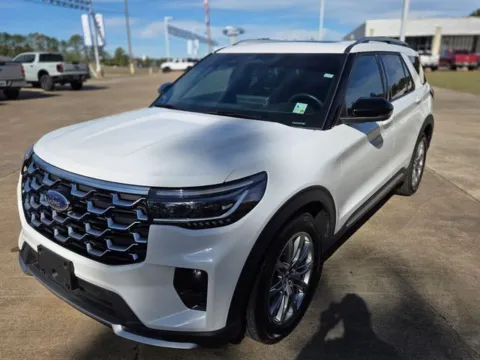 White 2025 Ford Explorer Platinum for sale in Leesville, LA